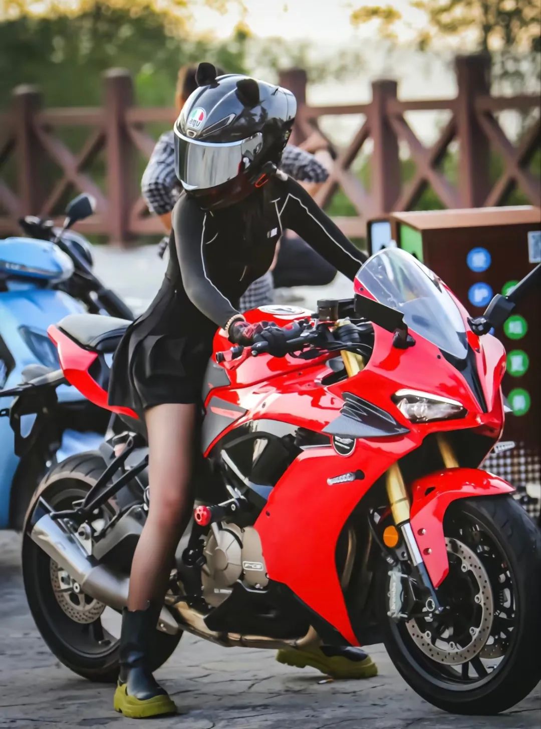 精品国产传媒mv